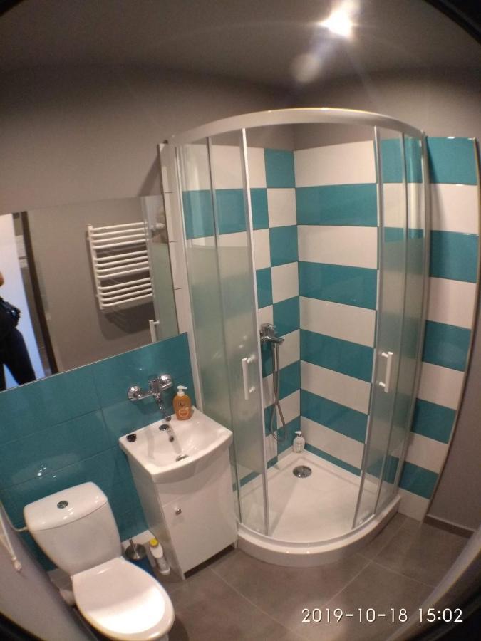 2120 Przyjazni 4 - Tanie Pokoje - Samodzielne Zameldowanie - Self Check In Poznań Exterior foto